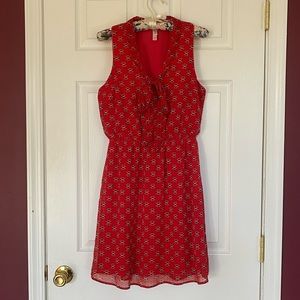 Red sleeveless dress